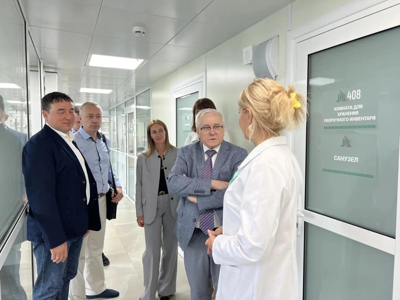 Федеральные эксперты оценили работу проктологической службы в Алтайском крае