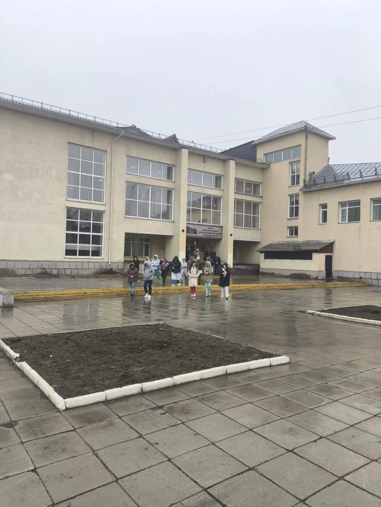Выход Выход.jpg